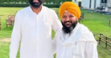 शादी की खुशियां मातम में तब्दील: तरनतारन में AAP सरपंच की निर्मम हत्या, स्टेज पर डांस करते वक्त ताबड़तोड़ फायरिंग, विपक्ष के निशाने पर सरकार! शादी की खुशियां मातम में तब्दील: तरनतारन में AAP सरपंच की निर्मम हत्या, स्टेज पर डांस करते वक्त ताबड़तोड़ फायरिंग, विपक्ष के निशाने पर सरकार!