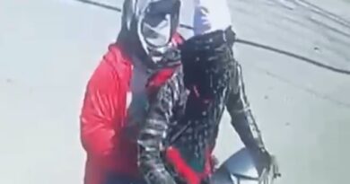 जालंधर में दिनदहाड़े PNB बैंक लूट: स्कूटी सवार बदमाश 7 लाख लेकर फरार, CCTV में कैद वारदात