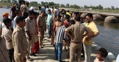 मथुरा में बड़ा जल हादसा: पंटून पुल से टकराकर पलटी नाव, पंजाब के 10 श्रद्धालुओं की मौत; CM योगी व CM मान ने जताया शोक