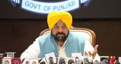 “न डरेंगे, न झुकेंगे” : ED कार्रवाई के बाद गरजे CM भगवंत मान, सियासत गरमाई!