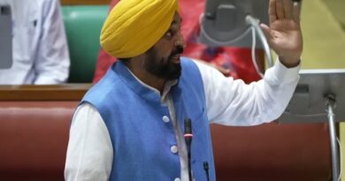 पंजाब विधानसभा में सियासी तूफान: हंगामा, वॉकआउट और फ्लोर टेस्ट की तैयारी… डोप टेस्ट की मांग ठुकराई, बढ़ा विवाद!