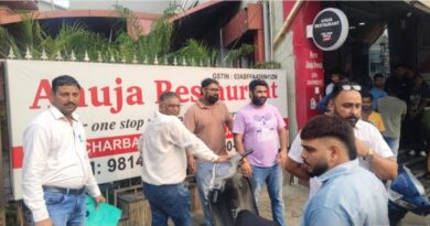 मेयर चुनाव से पहले कपूरथला में हाईवोल्टेज सियासत! कांग्रेस नेताओं के प्रतिष्ठानों पर कार्रवाई, पुलिस सुरक्षा में रेस्टोरेंट और स्वीट्स शॉप सील?