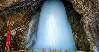 बाबा बर्फानी की यात्रा का शुभारंभ: कड़ी सुरक्षा के बीच हर-हर महादेव के जयकारों के साथ जम्मू से रवाना हुआ श्रद्धालुओं का पहला जत्था
