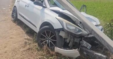 मुल्लांपुर में कार सवार युवक की गोलियों से हत्या, फायरिंग के बाद खंभे से टकराई i20 कार; वरना सवार हमलावर फरार